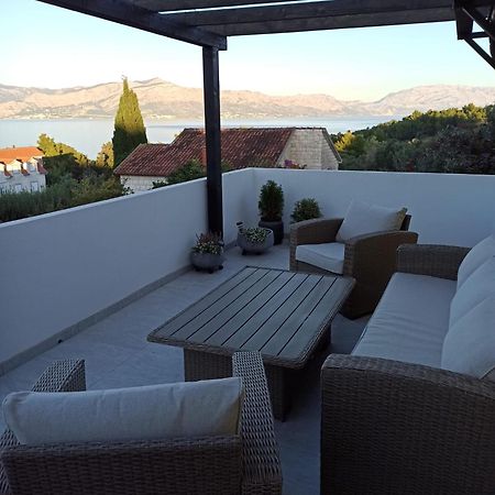 Apartments Brac Supetar Bagian luar foto