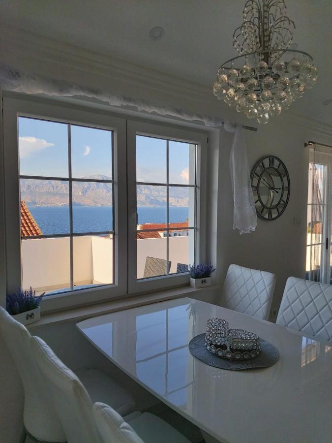 Apartments Brac Supetar Bagian luar foto