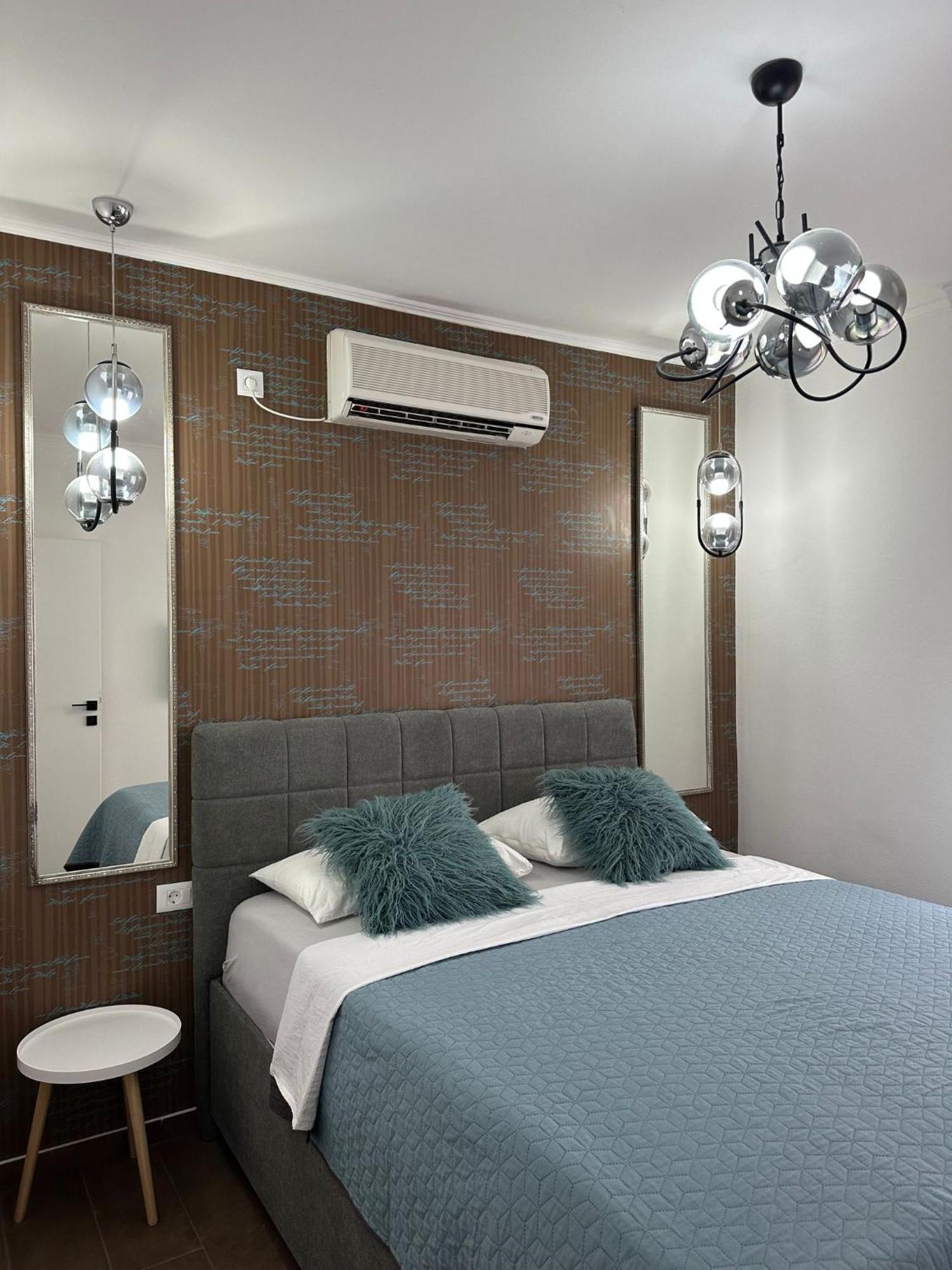 Apartments Brac Supetar Ruang foto